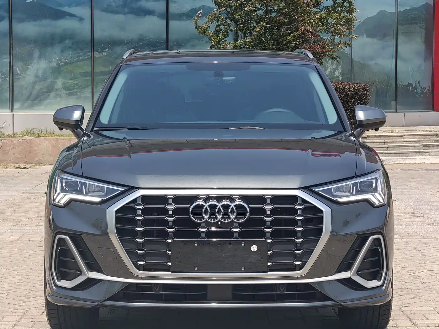Audi Q3 2023 35 TFSI Fashion Dynamic (1.4T)