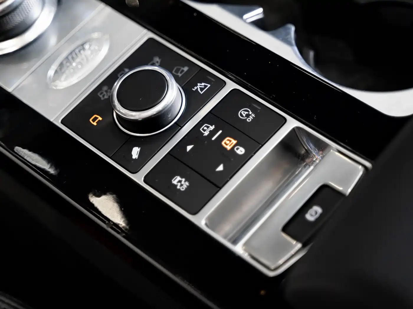Land Rover Discovery 2020 3.0 SC V6 SE фото 18