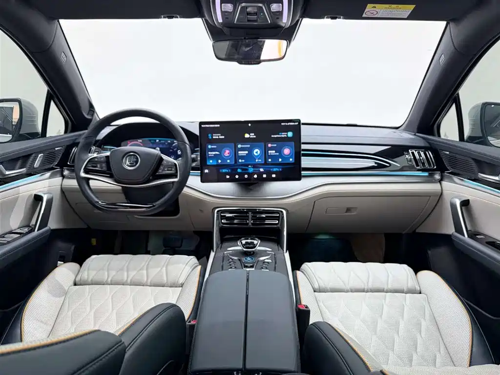 BYD Tang New Energy 2022 DM-p 215KM AWD Flagship фото 25
