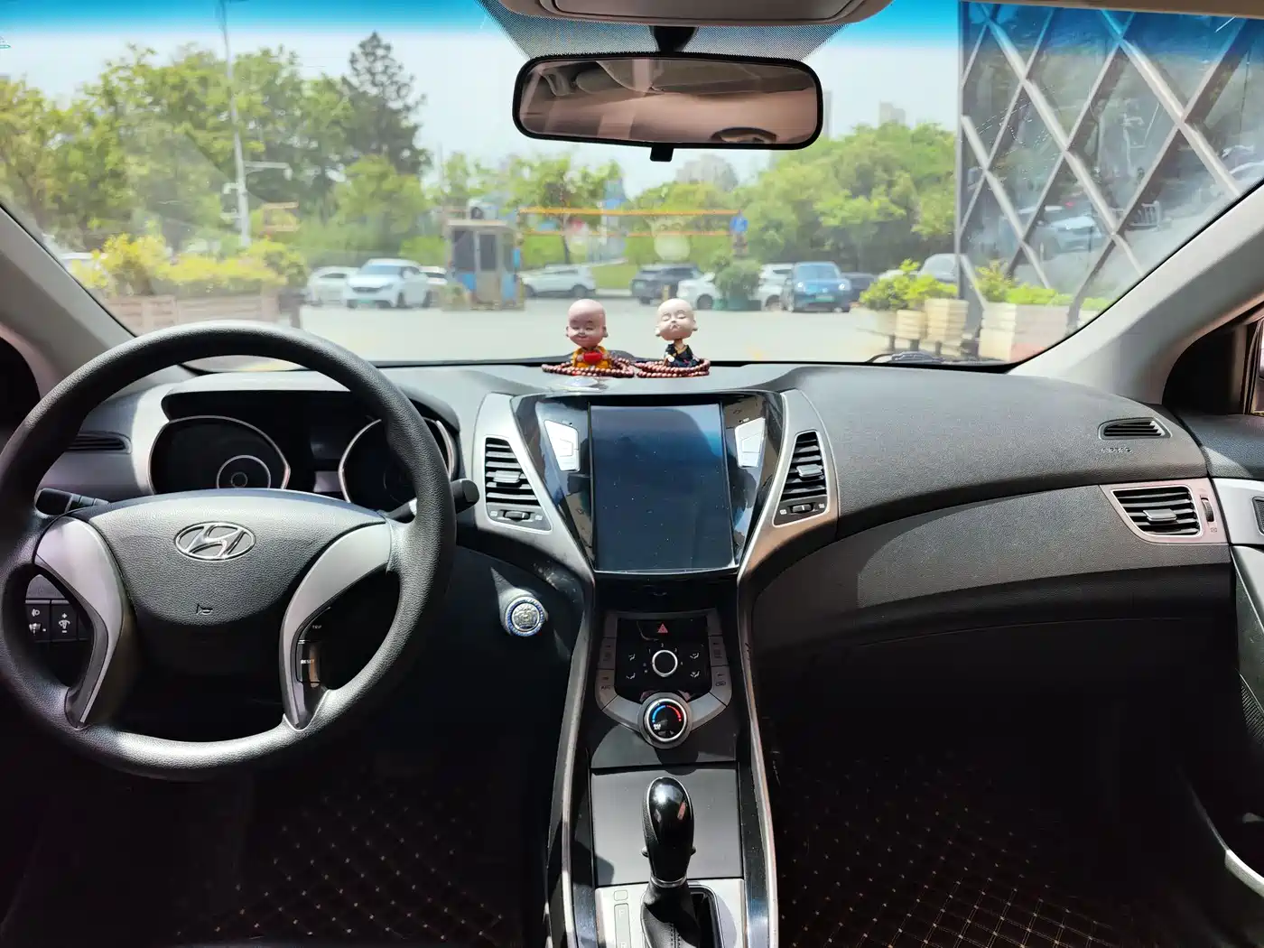 Hyundai Langdong 2015 1.6L Auto Premium фото 13