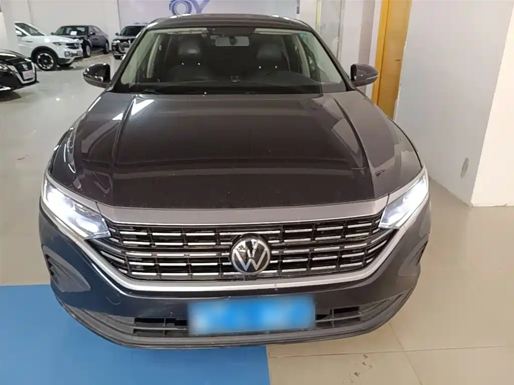 Volkswagen Passat 2023 Facelift 280TSI Business Edition фото 3