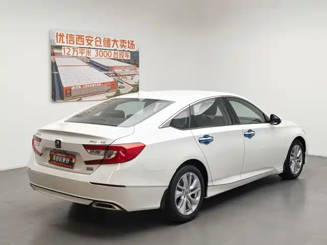 Honda Accord 2018 260TURBO Elite Edition China VI — фото 2