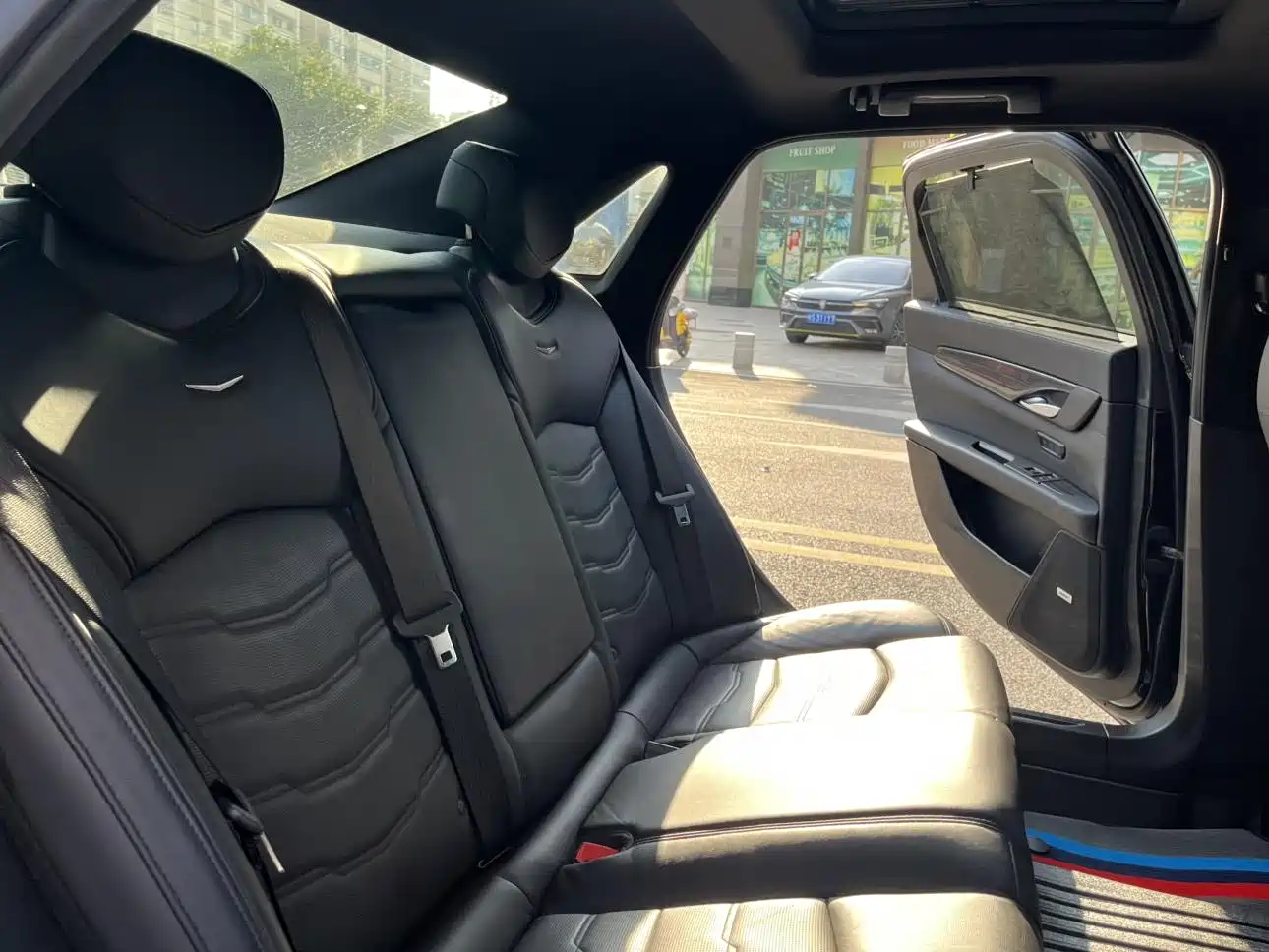Cadillac CT6 2019 28T Leading Sport Model фото 19