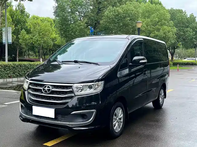 JAC Refine JAC Refine M3 2016 IKEA Edition 1.6L Luxury