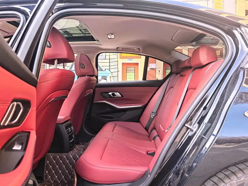 BMW 3 Series 2023 325i M Sport Package фото 13