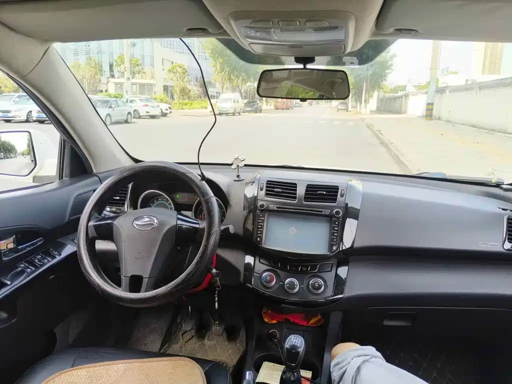 Landwind X5 2013 2013 Model 2.0T Manual Pioneer Edition