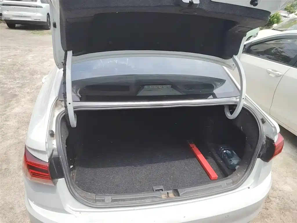 Volkswagen Bora 2019 Facelift 1.5L Automatic Comfort China V фото 19