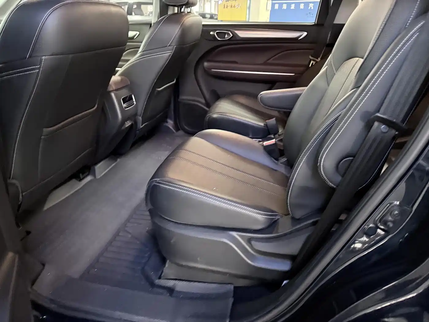 GAC Trumpchi Trumpchi M6 2021 270T DCT Elite Edition (7-Seater) фото 10