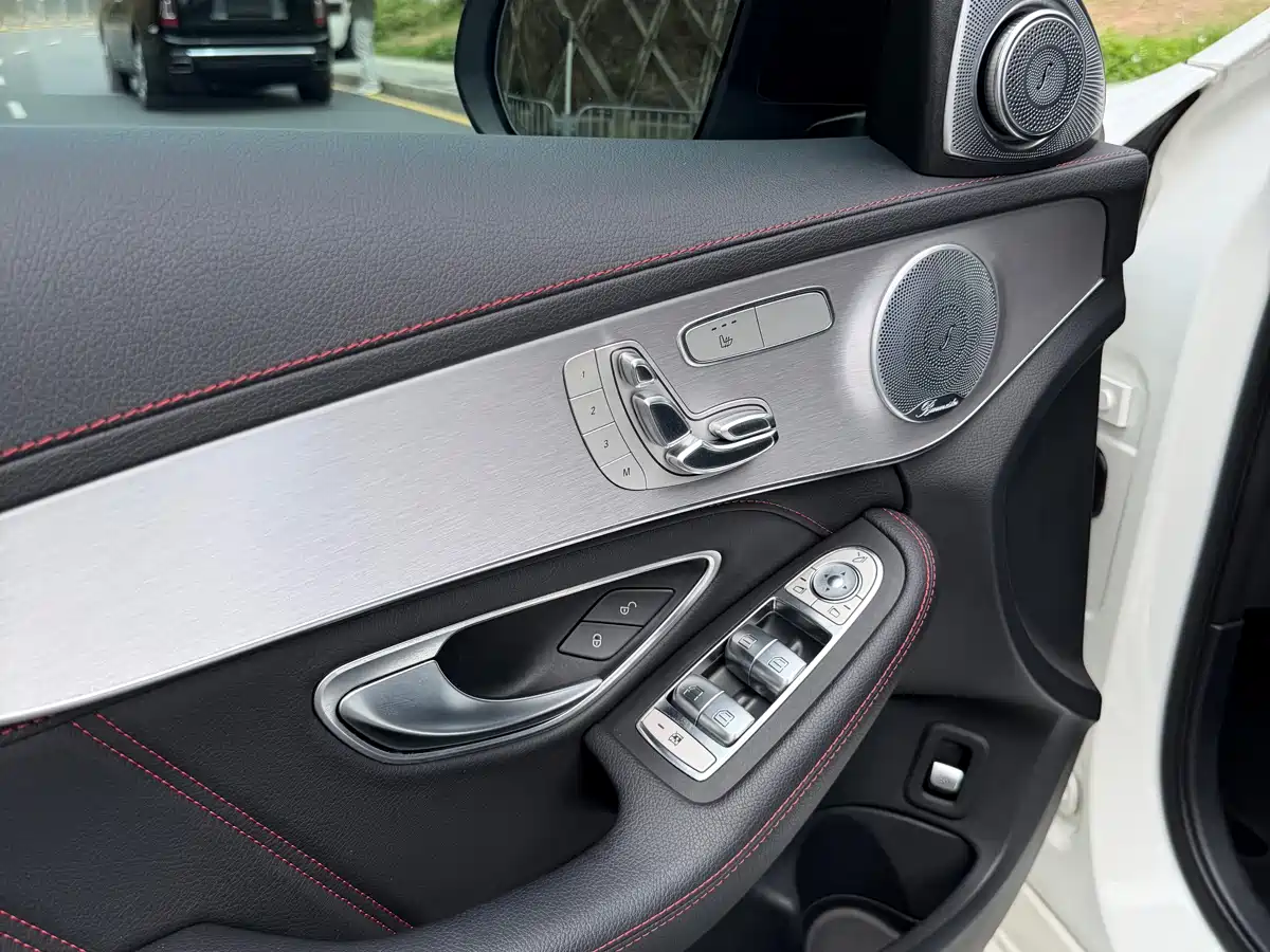 Mercedes-Benz C-Class AMG 2019 AMG C 43 4MATIC Estate Special Edition фото 16