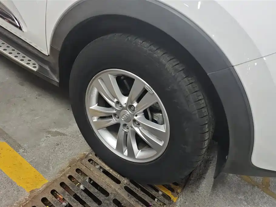 Kia Sportage 2012 2.0L Automatic 2WD GL фото 6