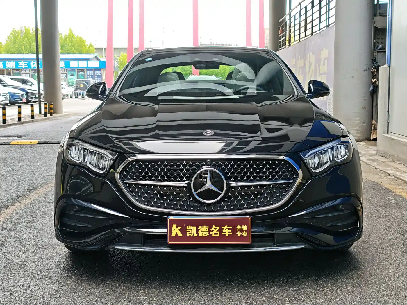 Mercedes-Benz E-Class 2024 E 300 L Fashion Sport фото 2
