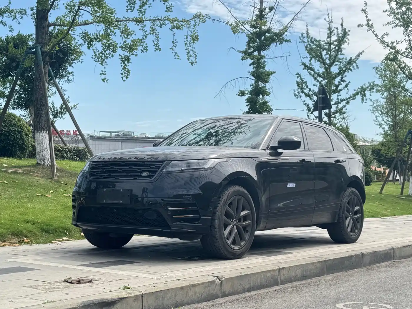 Land Rover Range Rover Velar 2024 Dynamic SE