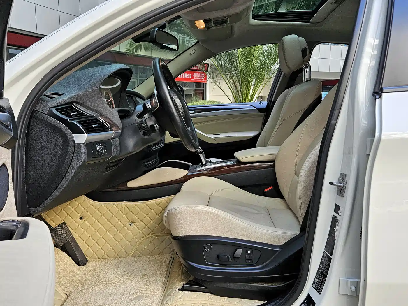 BMW X6 2011 xDrive35i фото 6