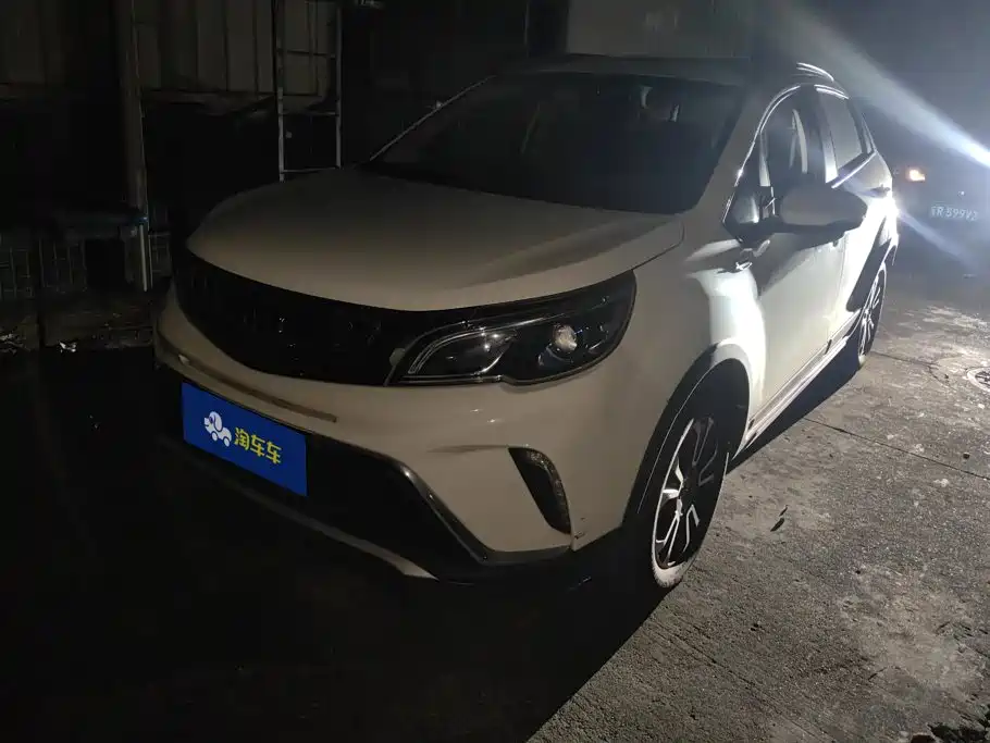 Photo 1 - Geely Vision X3