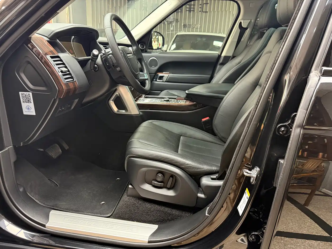 Land Rover Range Rover 2017 3.0 SC V6 Vogue фото 10