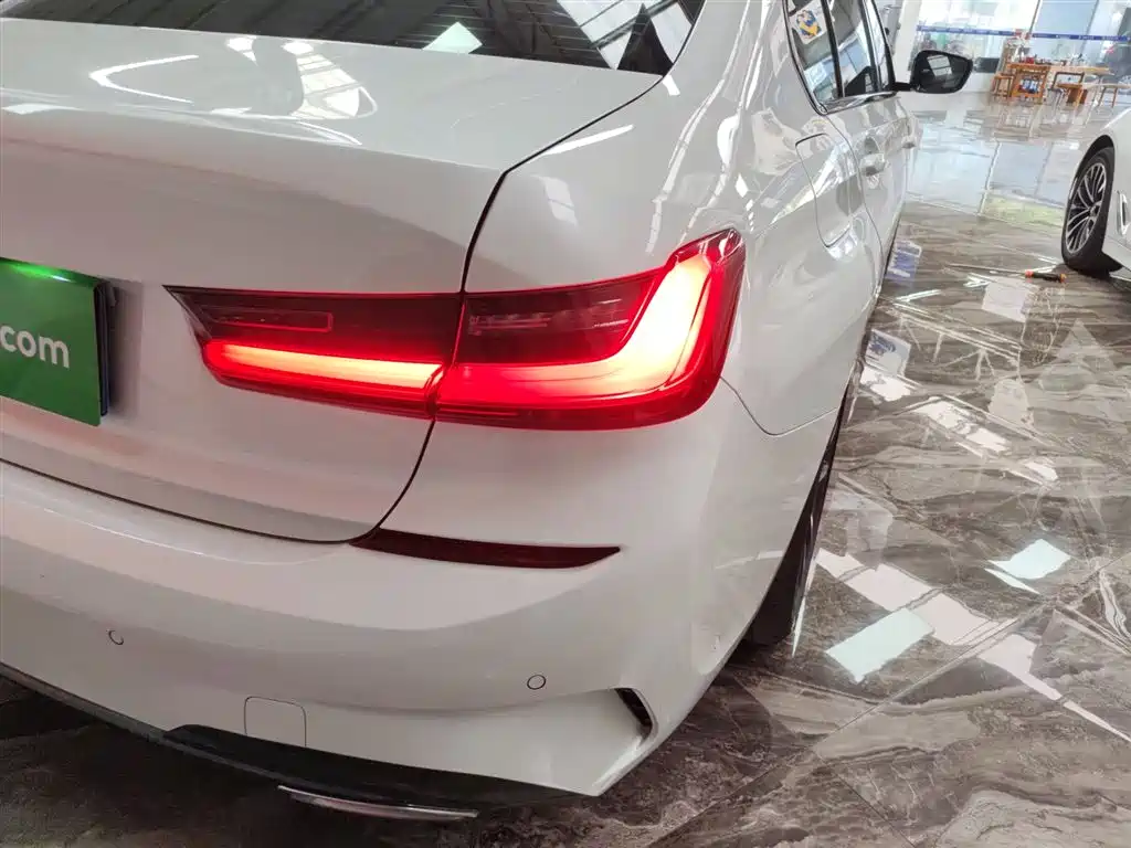 BMW 3 Series 2021 Facelift 325Li M Sport Package фото 24