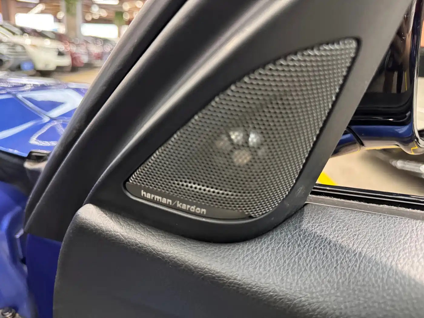 BMW 3 Series 2018 320Li M Sport Black Night Edition фото 34