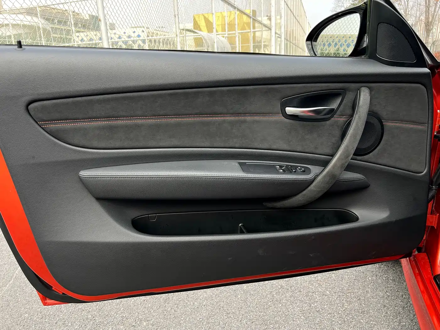 BMW 1 Series M 2011 1M Coupe фото 21