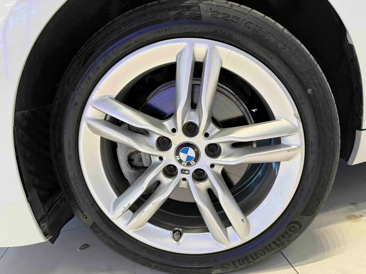BMW 1 Series 2020 Model 120i M Sport Package фото 12