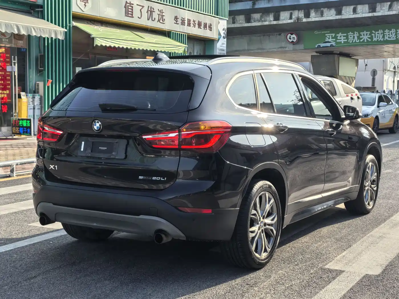 BMW X1 2019 sDrive20Li Leading Model фото 10