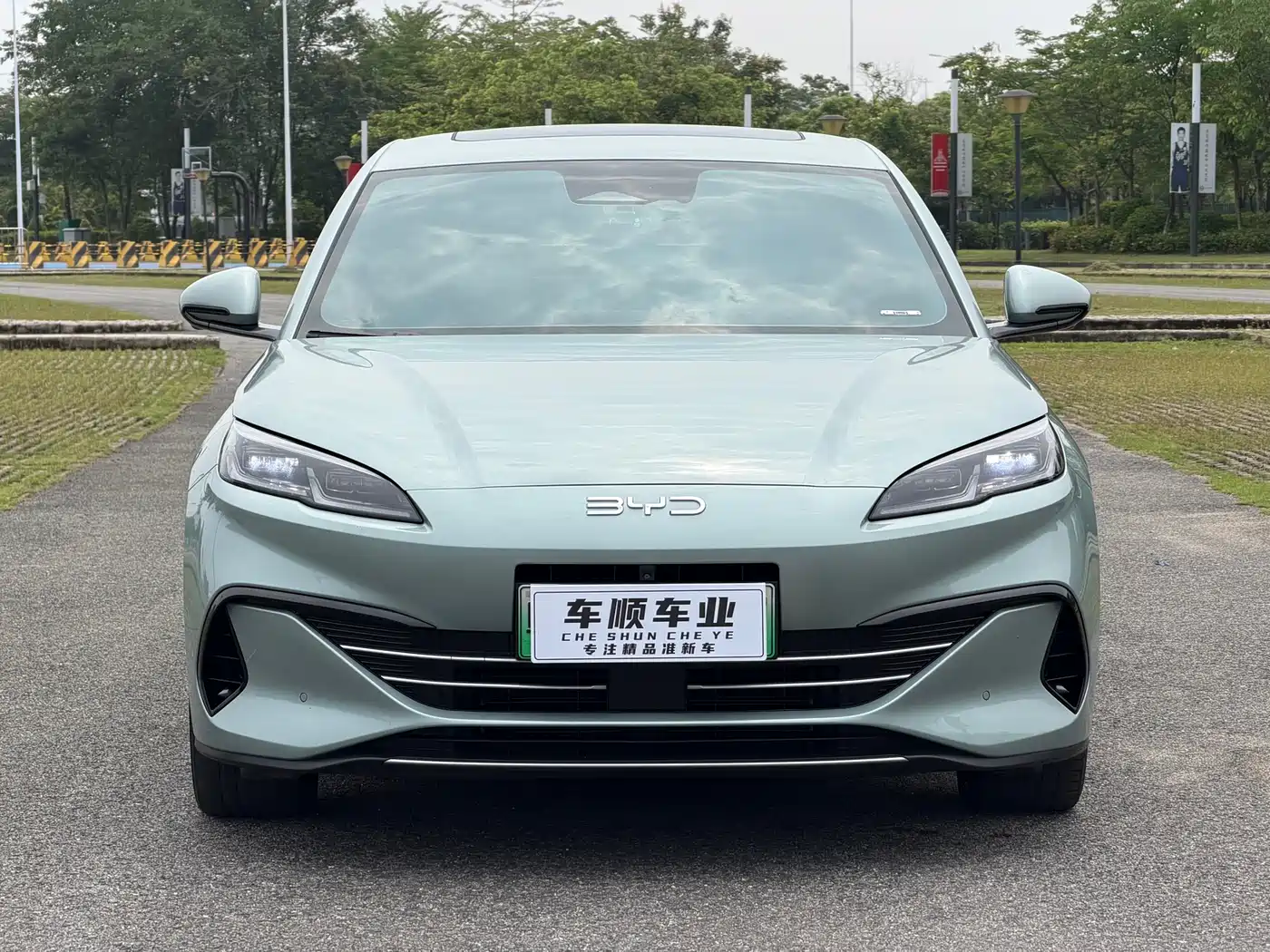 BYD Seal 06 New Energy 2024 DM-i 120KM Flagship фото 2