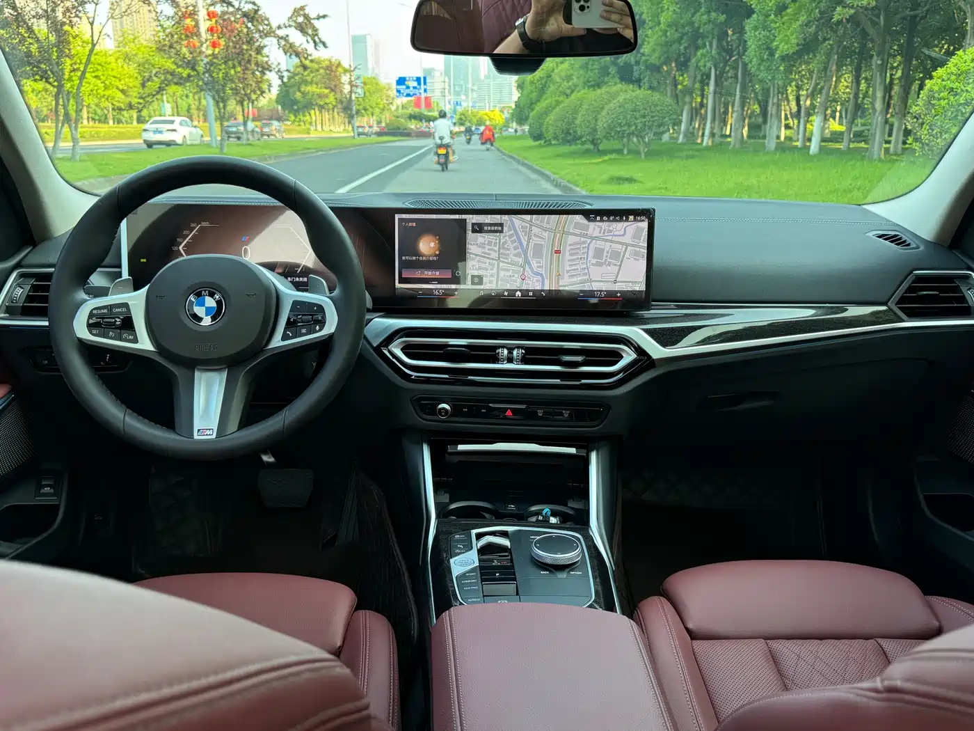 BMW 3 Series 2023 325Li M Sport Package фото 6