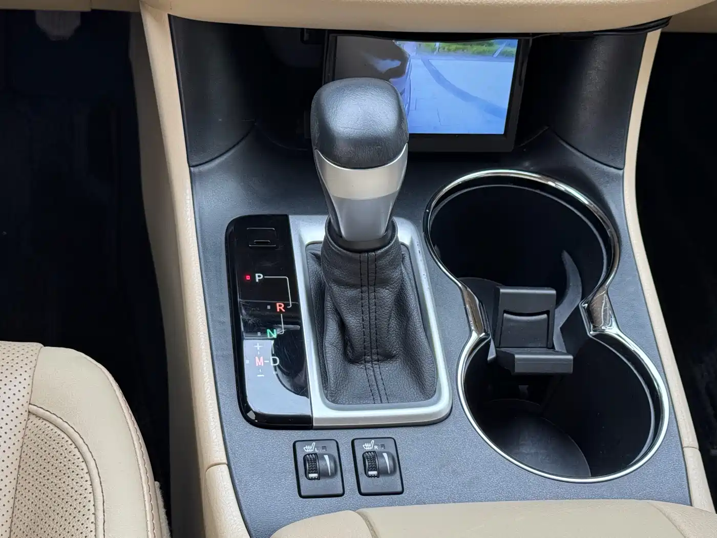 Toyota Highlander 2018 2.0T 2WD Luxury 7-seater (China V) фото 20