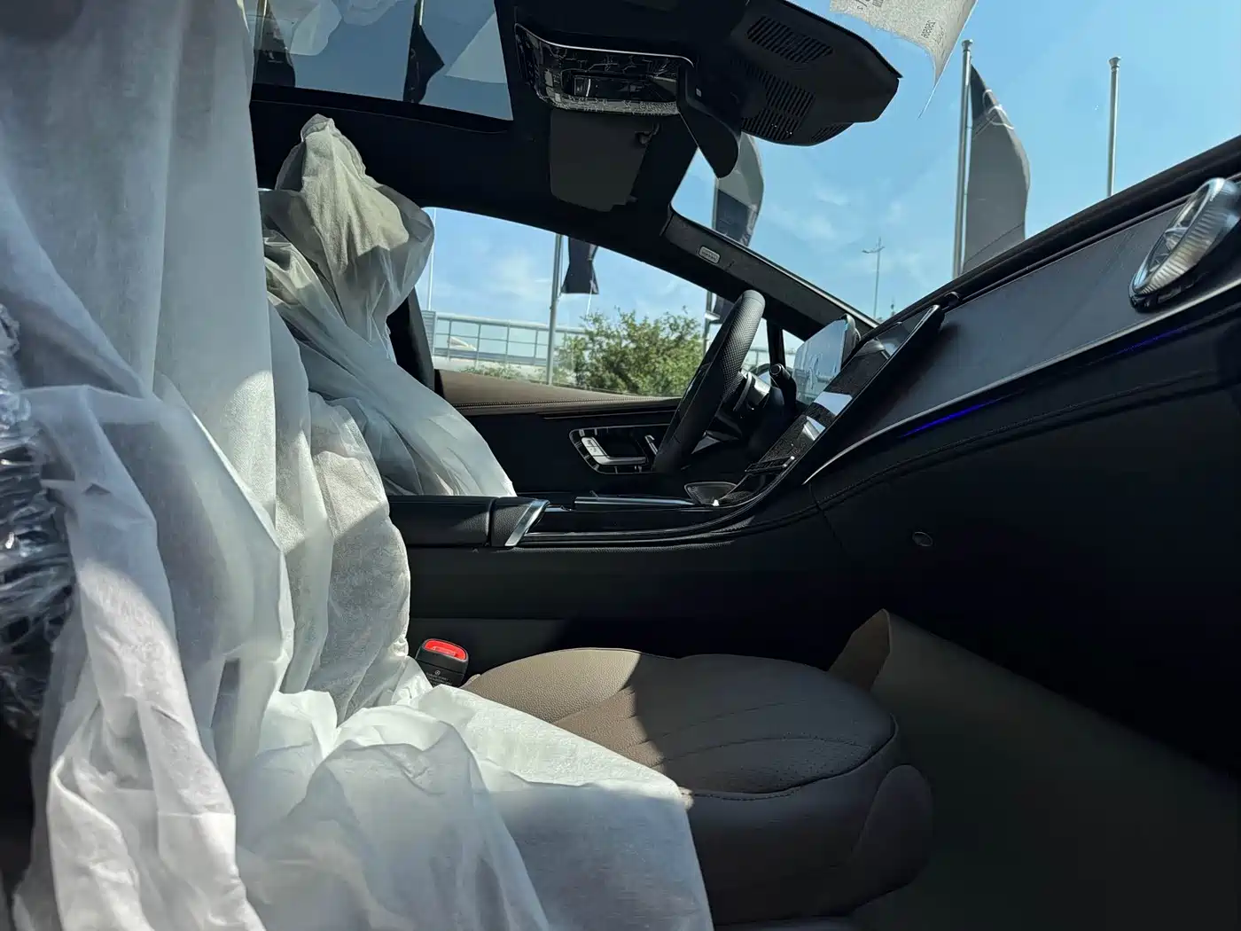Mercedes-Benz EQE 2025 2025 Model 500 4MATIC Luxury Edition