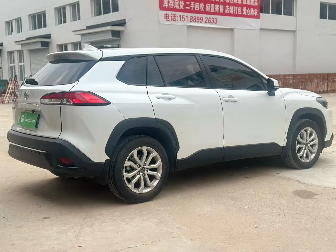 Toyota Frontlander 2023 2.0L CVT Leading Edition фото 7
