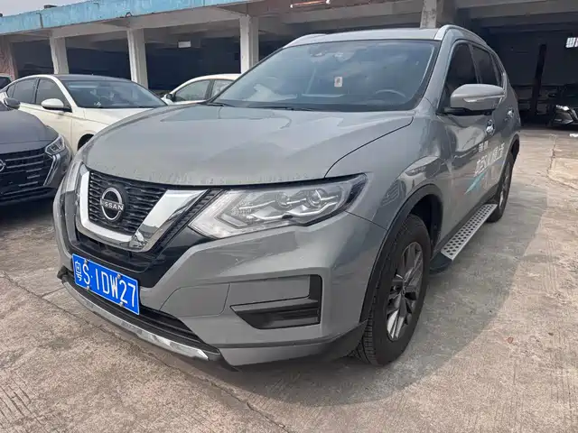 NISSAN QIJUN