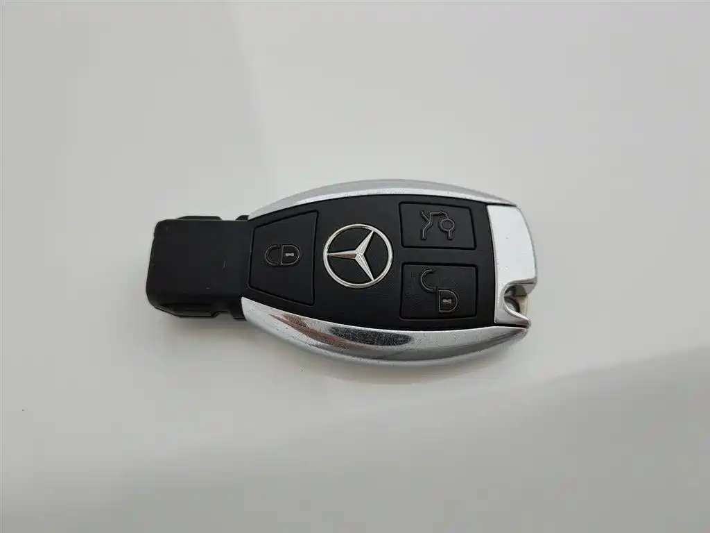 Mercedes-Benz C-Class 2017 C 200 L Sport фото 19