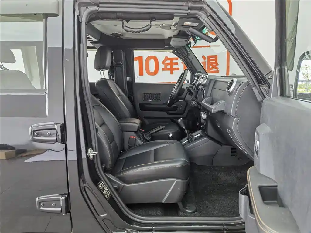 BAIC ORV Beijing Offroad BJ40 2016 Model 40L 2.0T Manual 4WD Premium фото 23