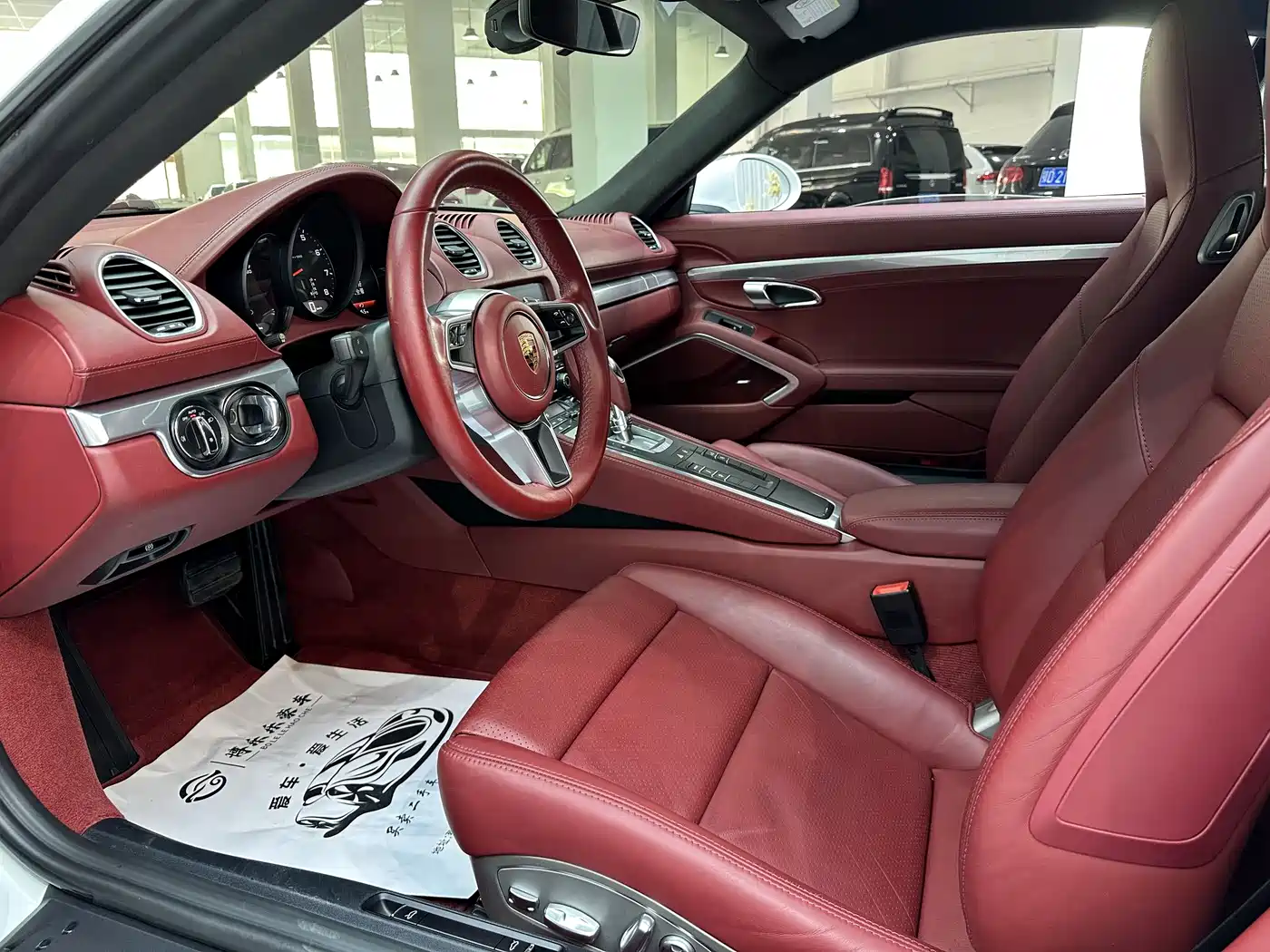 Porsche 718 2016 Cayman 2.0T фото 11