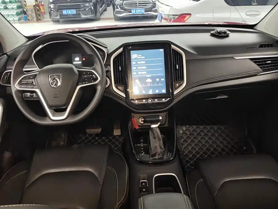 BAOJUN 530