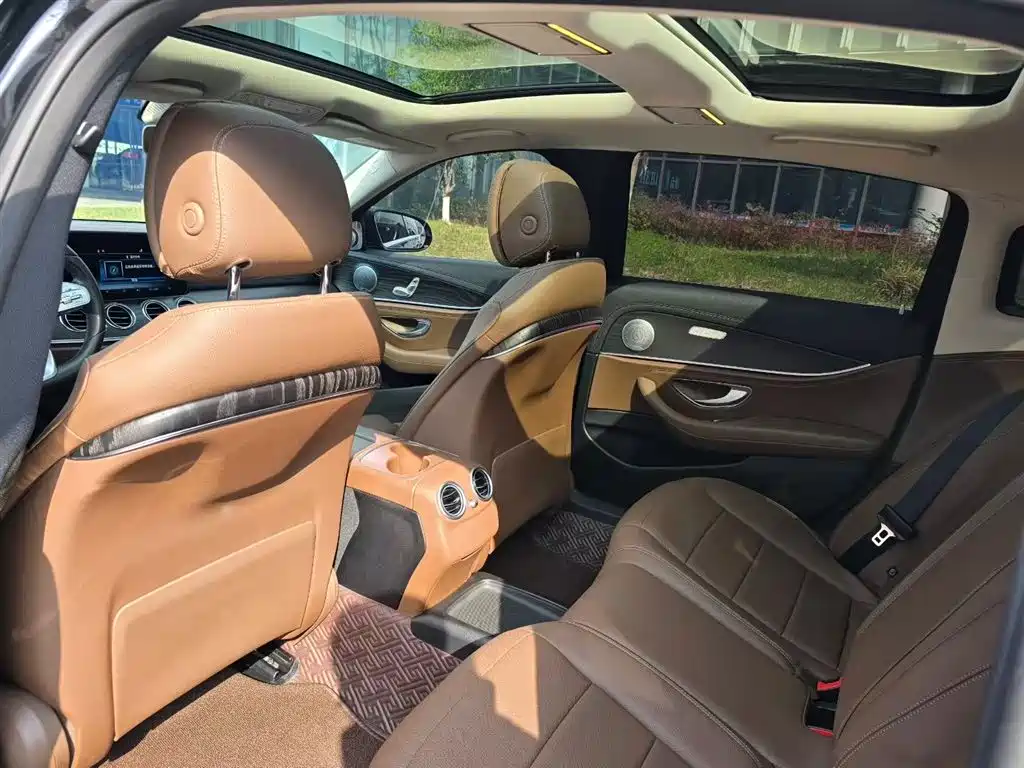 Mercedes-Benz E-Class 2020 Facelift E 260 L Sport фото 6