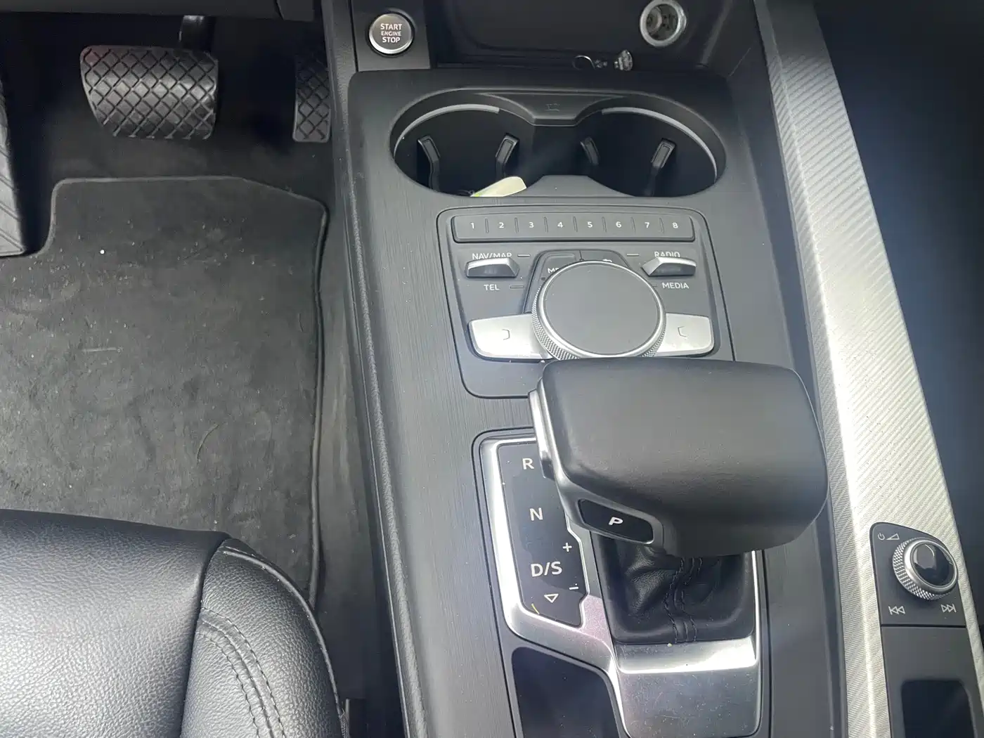 Audi A4 (Import) 2017 45 TFSI allroad quattro Fashion фото 9