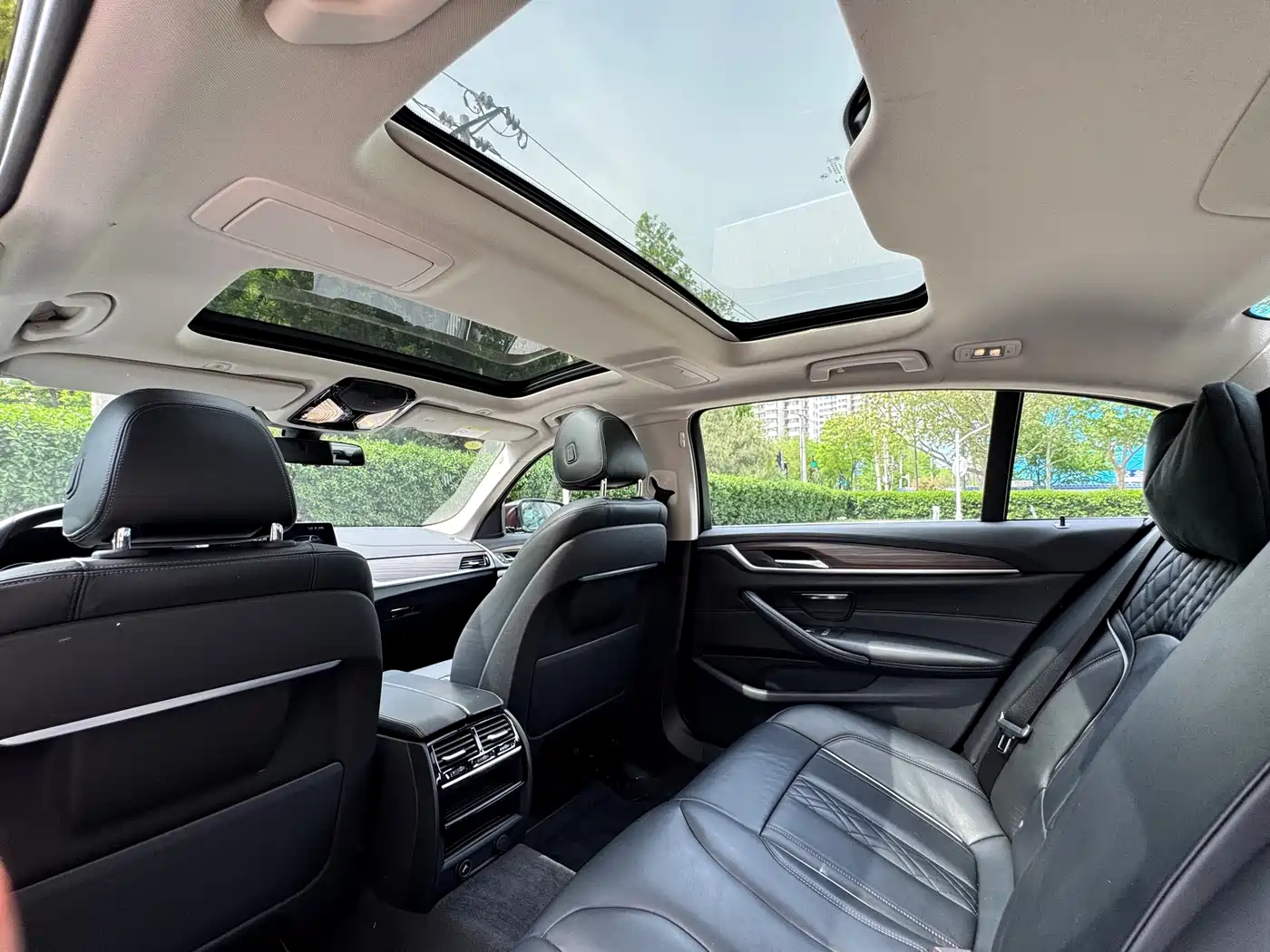 BMW 5 Series New Energy 2019 Facelift 530Le Luxury Package фото 17
