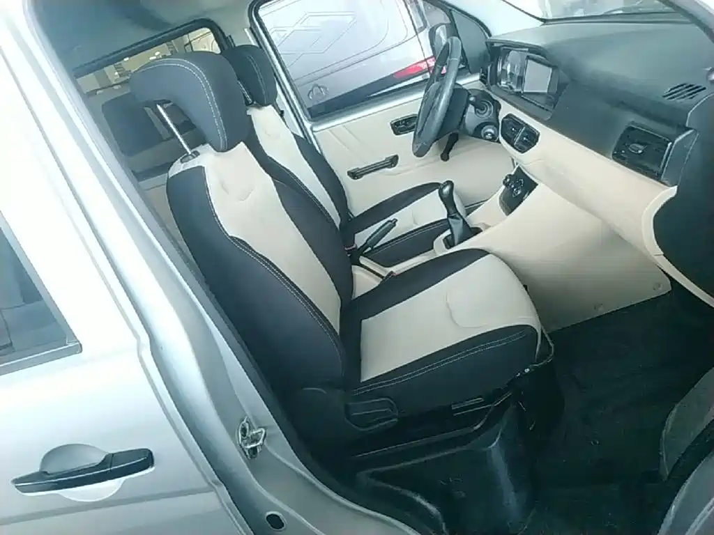 Changan Kuayue Kuayuexing V3 2025 2023 1.5L Gasoline Enjoyment 5-seater Passenger Vehicle