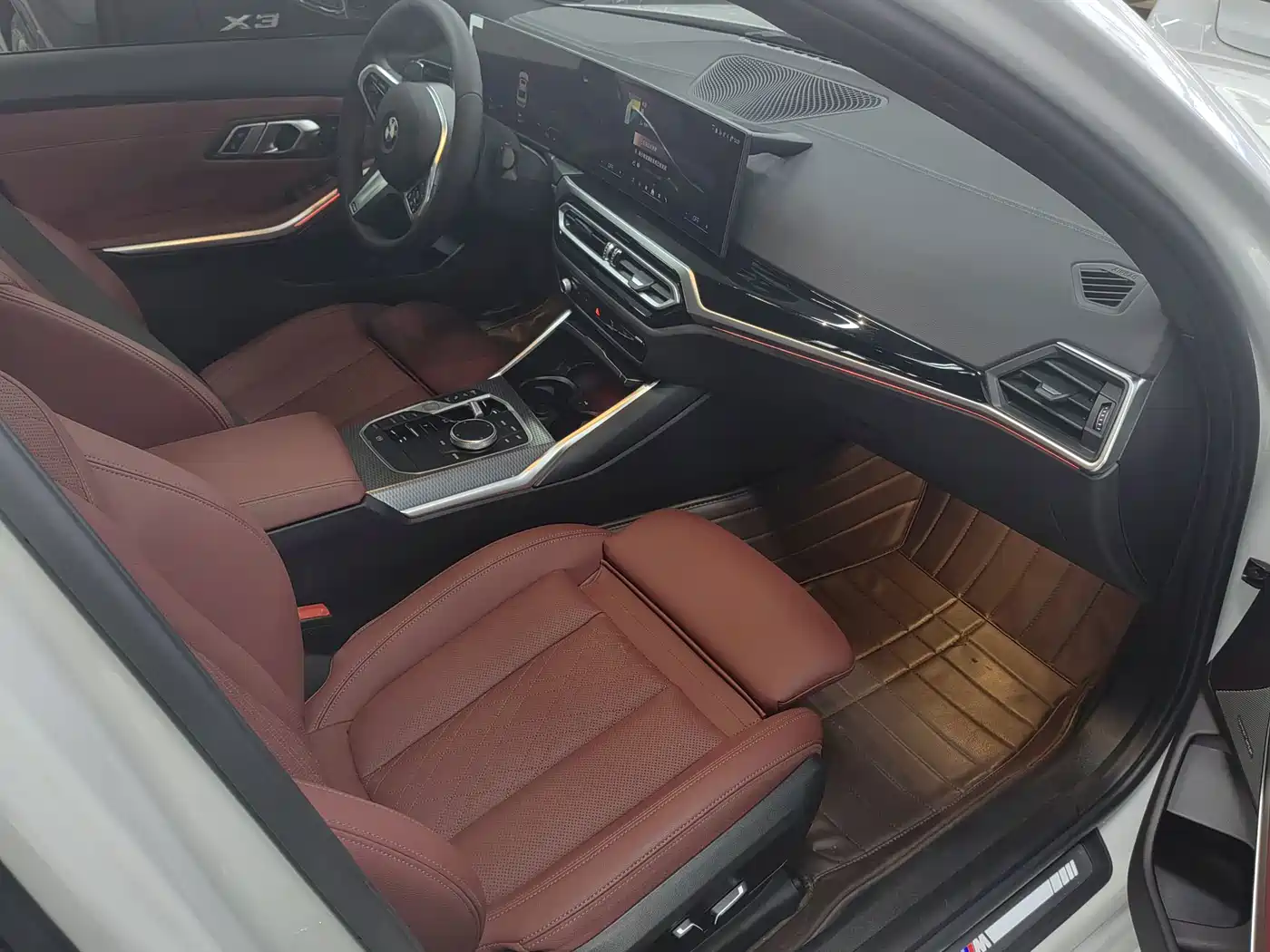 BMW 3 Series 2024 325i M Sport Package фото 8