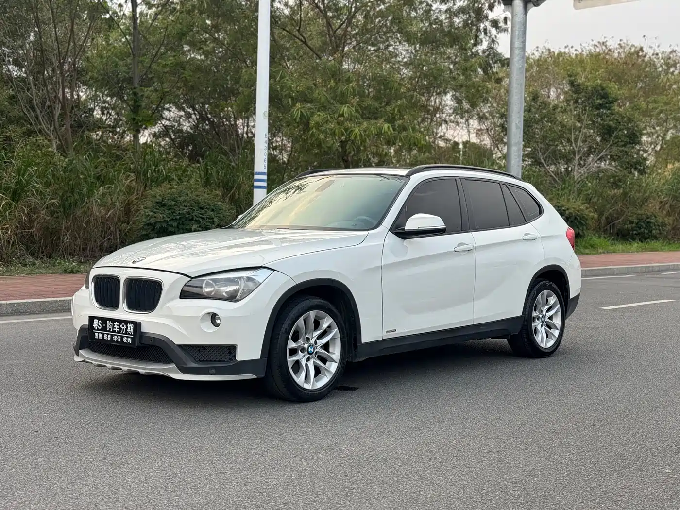 BMW X1 2015 Model sDrive18i Fashion Advanced Edition