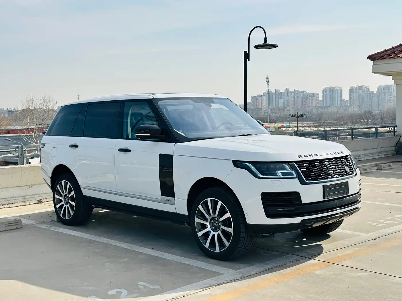 Land Rover Range Rover 2016 5.0 SC V8 AB Ultimate Autobiography LWB фото 3