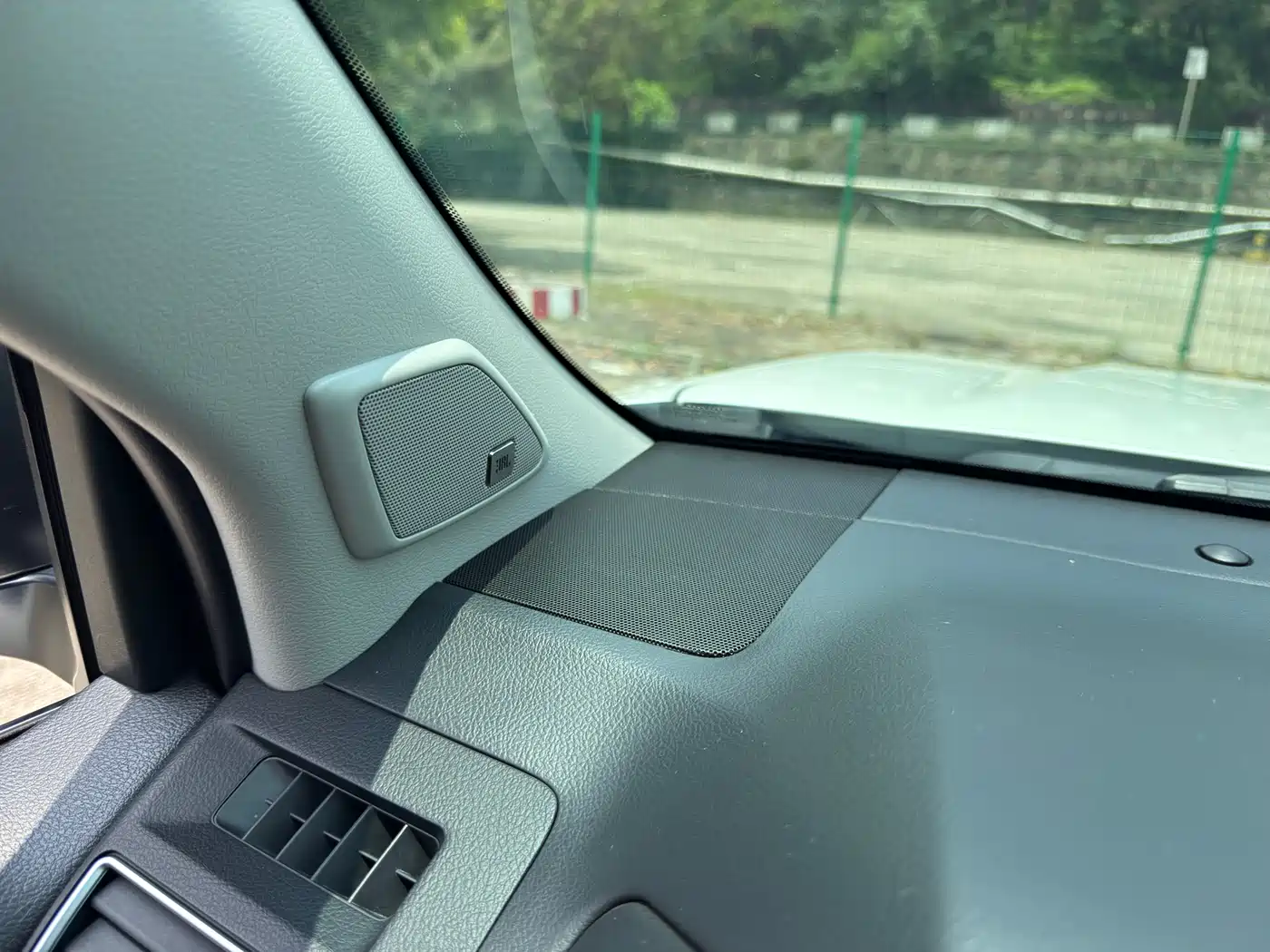 Toyota Prado 2018 3.5L Auto VX NAVI фото 18