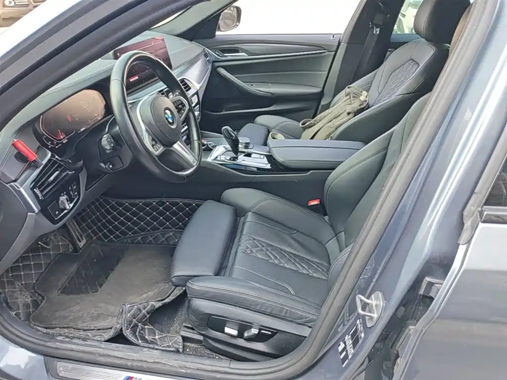 BMW 5 Series (Import) 2022 Facelift 525i M Sport Package фото 15