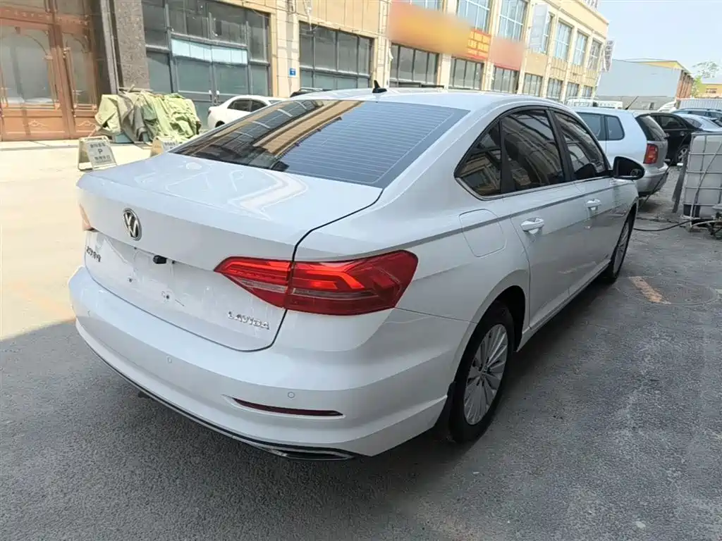 VOLKSWAGEN LAVIDA