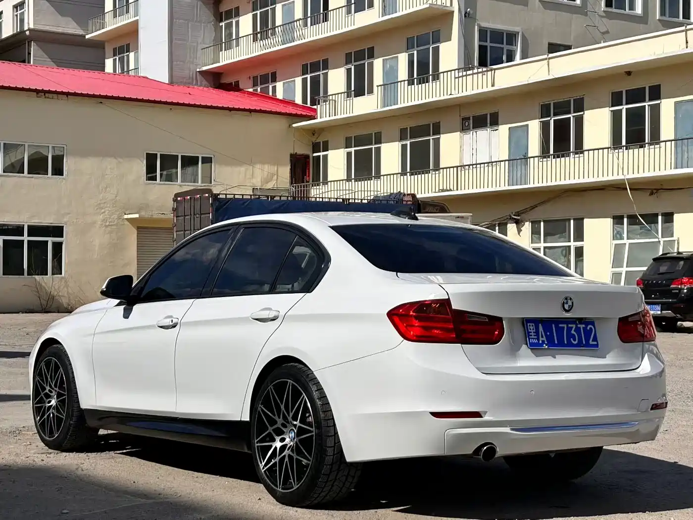 BMW 3 Series 2014 320i Fashion фото 9