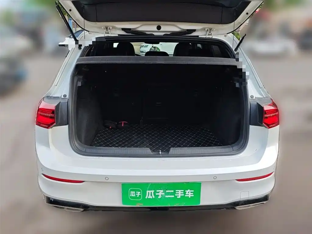 Volkswagen Golf 2021 280TSI DSG R-Line фото 10