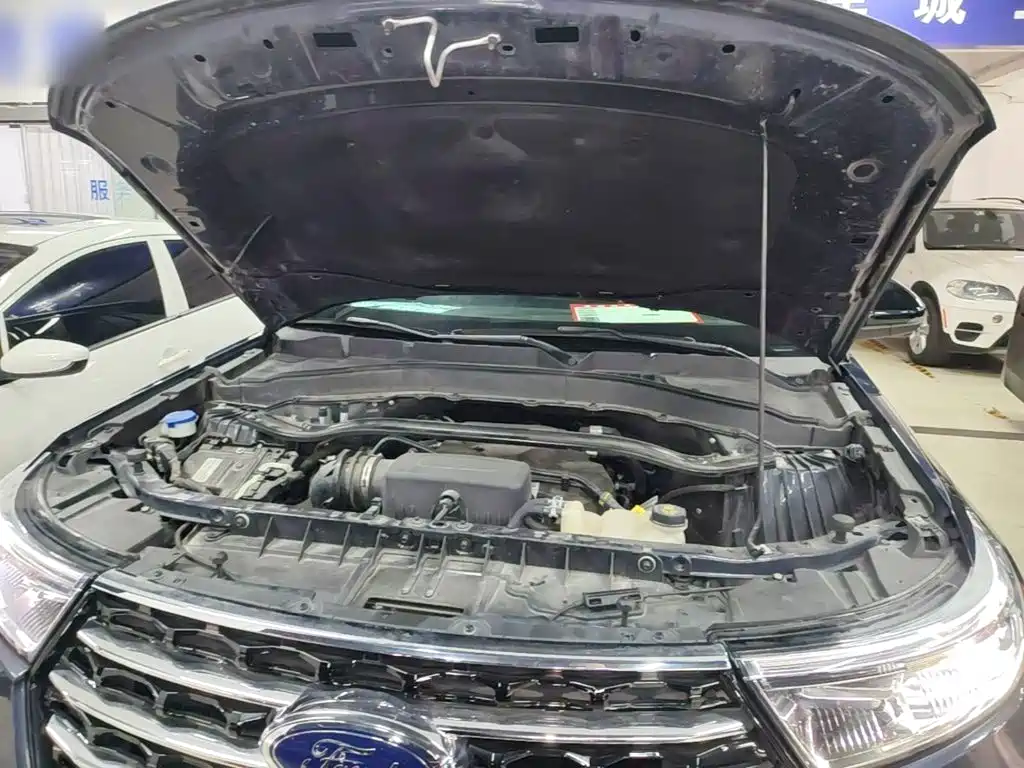 Ford Explorer 2021 2020 EcoBoost 285 RWD Trend Edition 6-Seater
