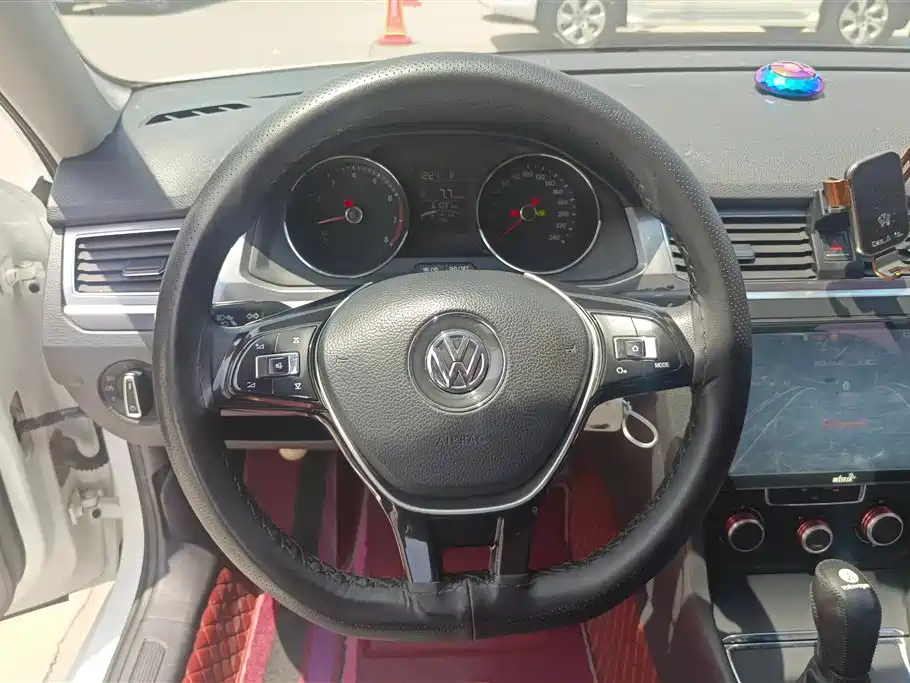 Volkswagen Bora 2016 Model 1.6L Automatic Fashion фото 15