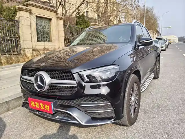 MERCEDES-BENZ GLE