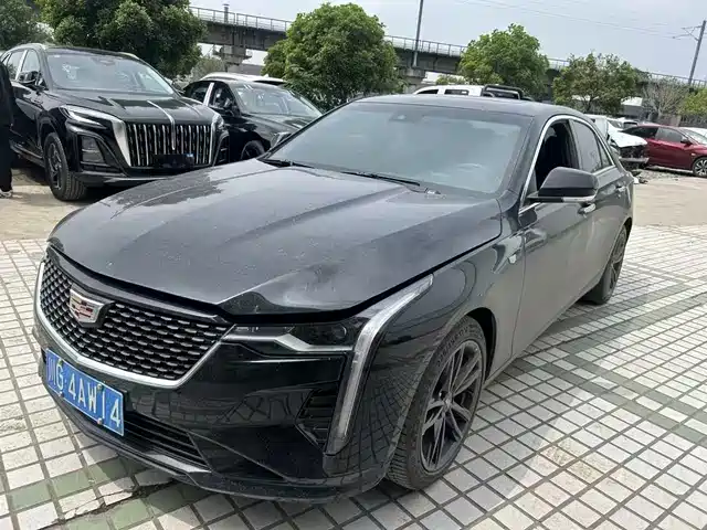 CADILLAC CT4